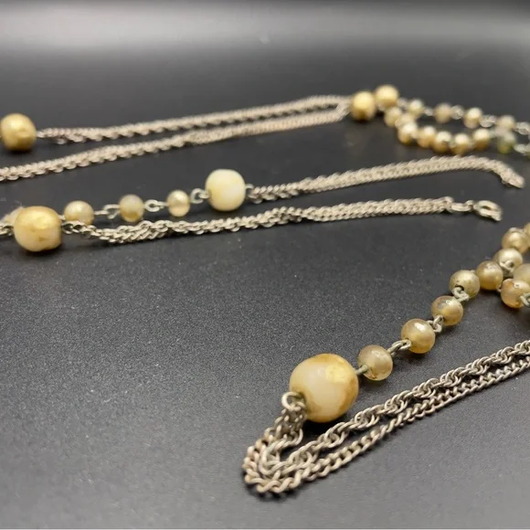 𝟔𝟎” 𝟏𝟗𝟓𝟎𝐬 𝐒𝐢𝐥𝐯𝐞𝐫 𝐏𝐞𝐚𝐫𝐥 𝐋𝐚𝐫𝐢𝐚𝐭 – 𝐓𝐡𝐞 𝐎𝐧𝐞 𝐓𝐡𝐚𝐭 𝐆𝐨𝐭 𝐀𝐰𝐚𝐲 ✨ - Picture 11 of 17